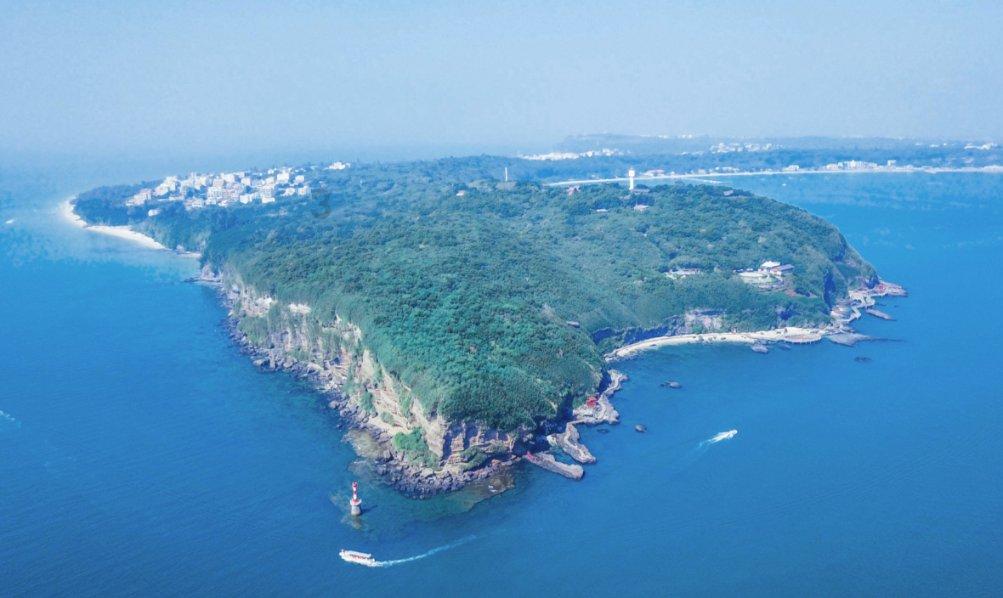 小猫钓鱼游戏龙王版有船